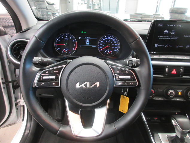 
								2023 KIA FORTE full									