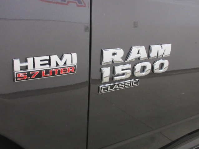 
								2022 RAM 1500 full									