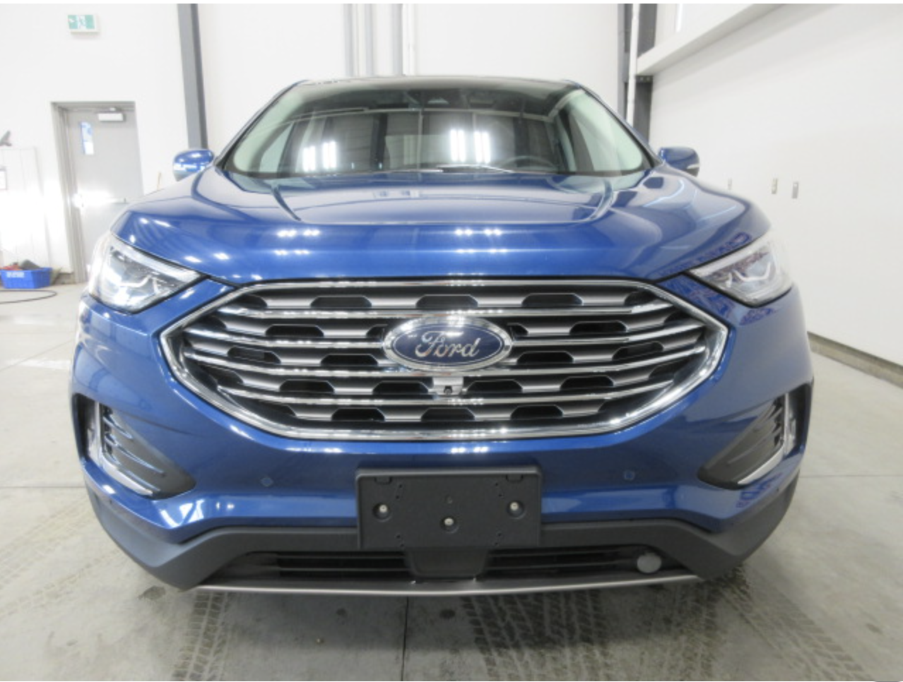 
								2022 FORD EDGE full									