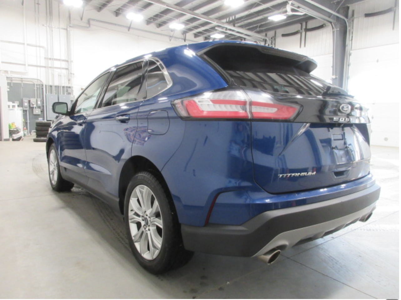 
								2022 FORD EDGE full									