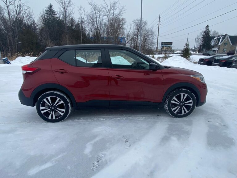 2020 nissan kicks sv