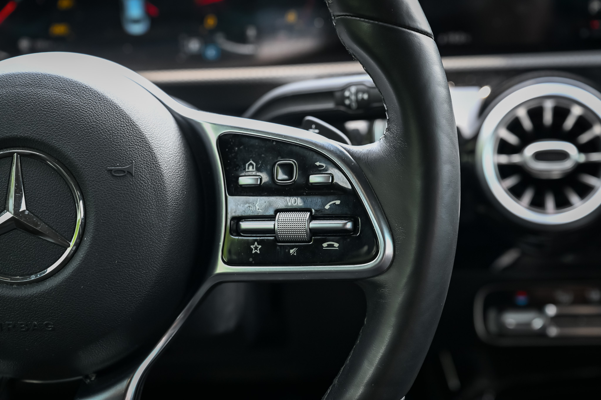 2020 Mercedes-Benz CLA