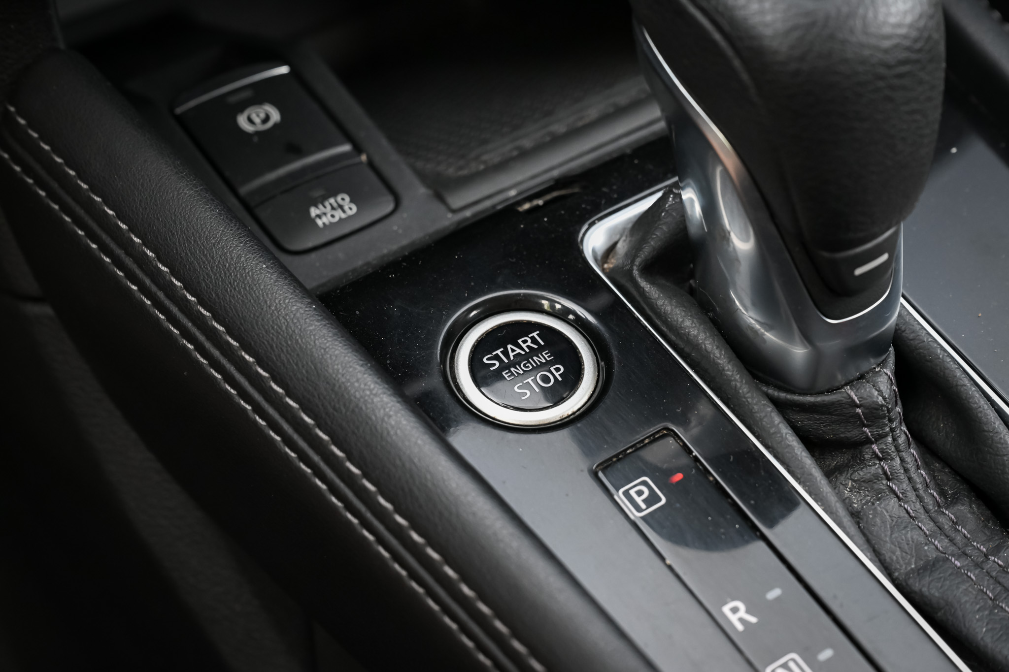 2021 NISSAN KICKS