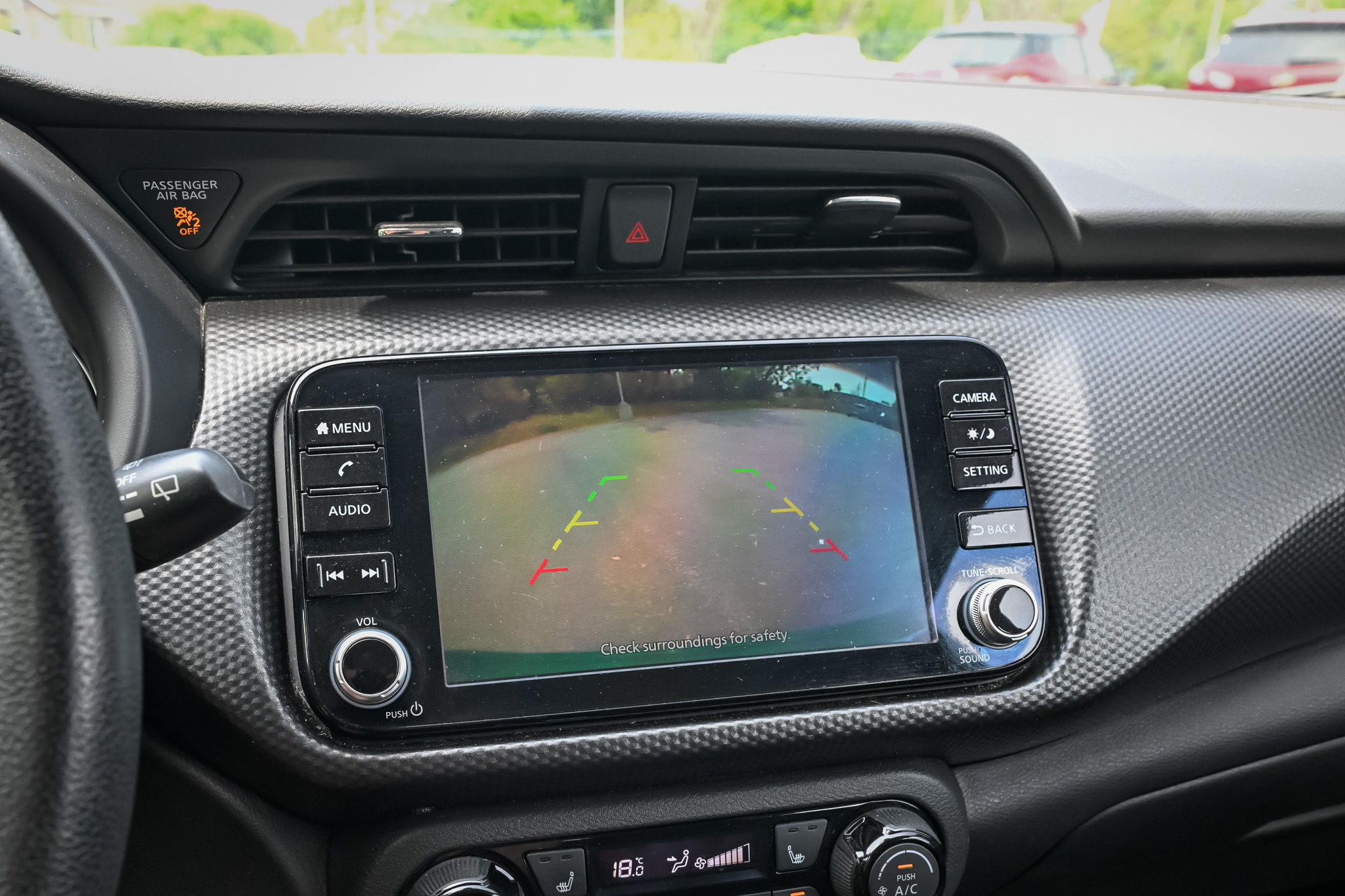 2021 NISSAN KICKS
