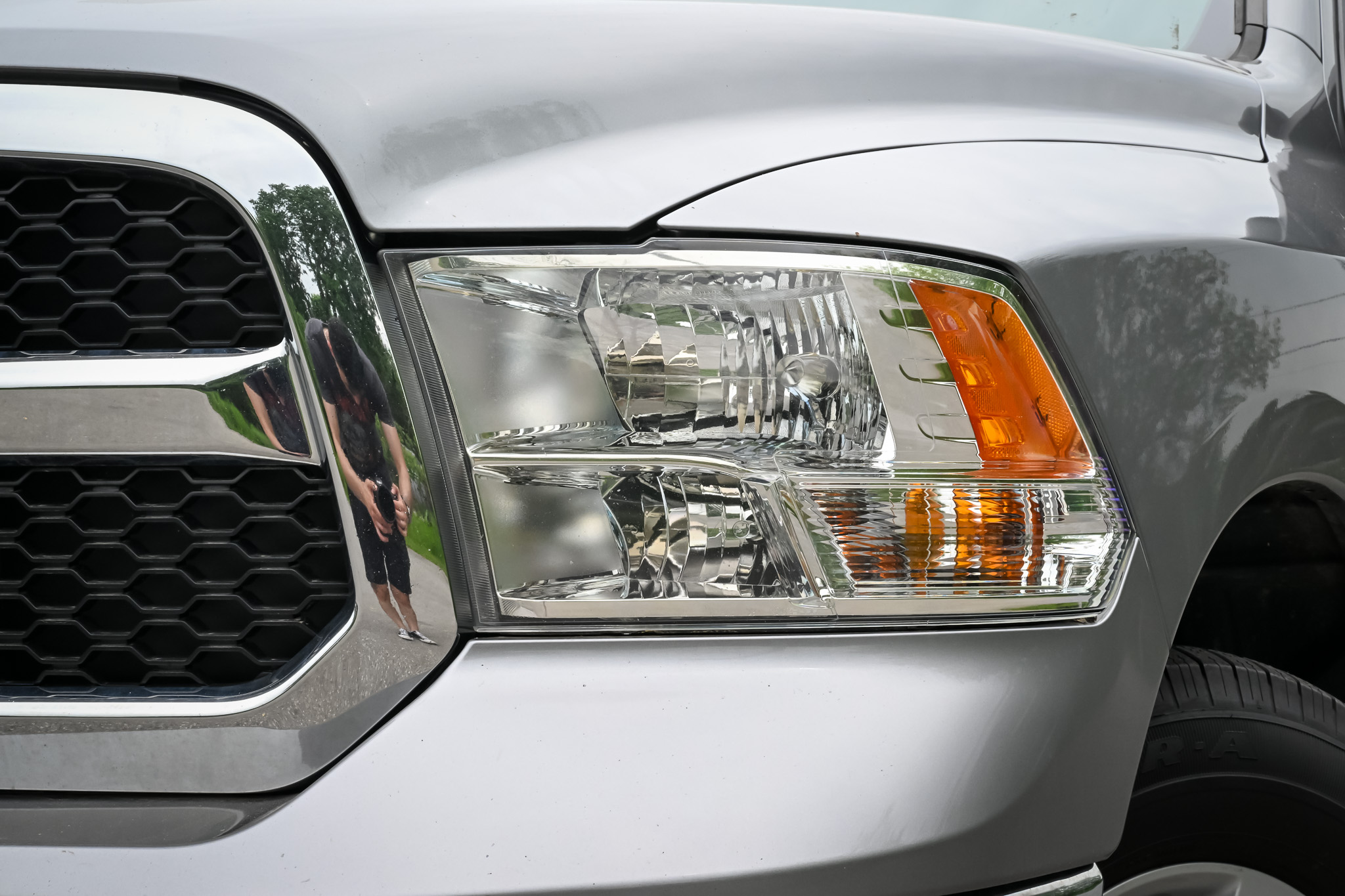 2020 RAM SLT CRAV Silver
